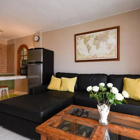 Lovely Large 1 Bed In South Tenerife Views Wifi *