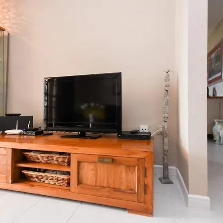 Lovely Large 1 Bed In South Tenerife Views Wifi *